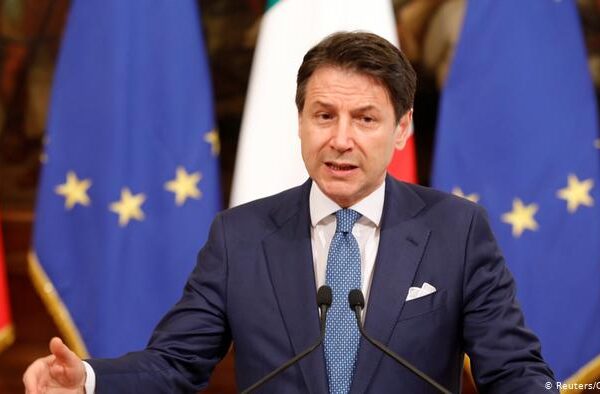 اٹلی میں سیاسی بحران: وزیر اعظم کونٹے کا مستعفی ہونے کا اعلان