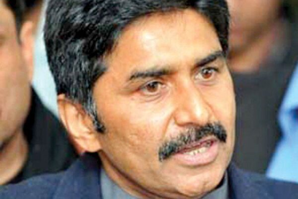 ہیڈ کوچ کیلیے وسیم اکرم آئیڈیل، سرفراز کو کپتانی سے ہٹانا درست نہ ہو گا، جاوید میانداد