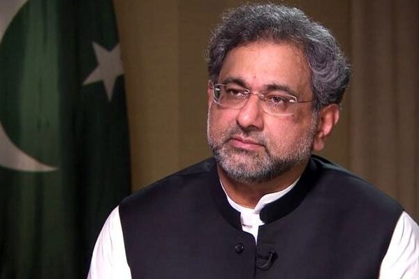 ایل این جی کیس: شاہد خاقان کے جسمانی ریمانڈ میں 15 اگست تک توسیع