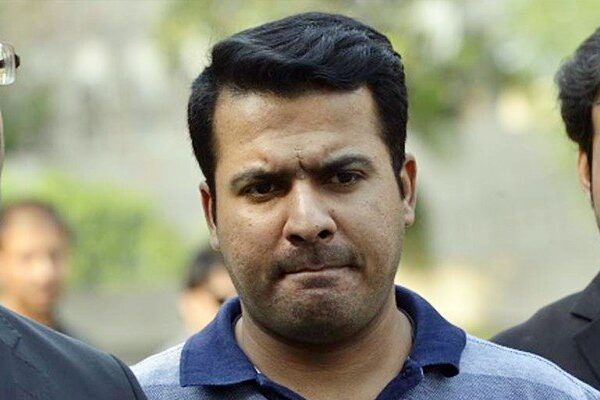 کرکٹر شرجیل خان نے اسپاٹ فکسنگ پر قوم سے معافی مانگ لی