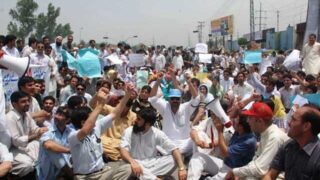 Docters Protest