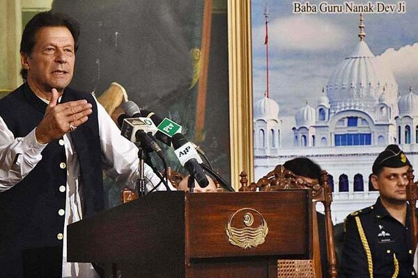 پاکستان جنگ میں کبھی پہل نہیں کرے گا: وزیراعظم