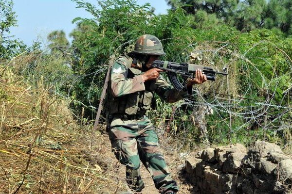 بھارتی فوج کی ایک بار پھر اشتعال انگیزی، ایل او سی پر فائرنگ سے پاک فوج کا جوان شہید