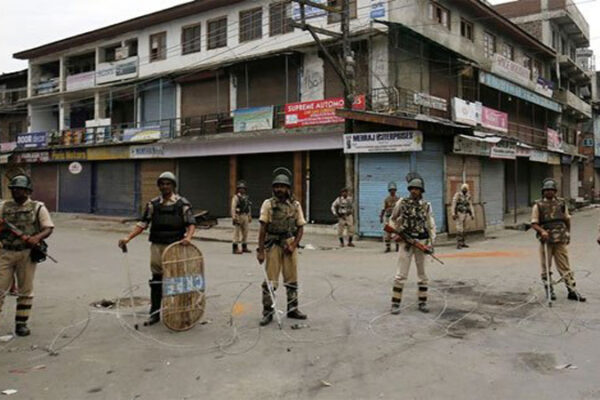 مقبوضہ کشمیر: کرفیو کا 47 واں روز، جبری پابندیاں، ظلم کی انتہا عروج پر