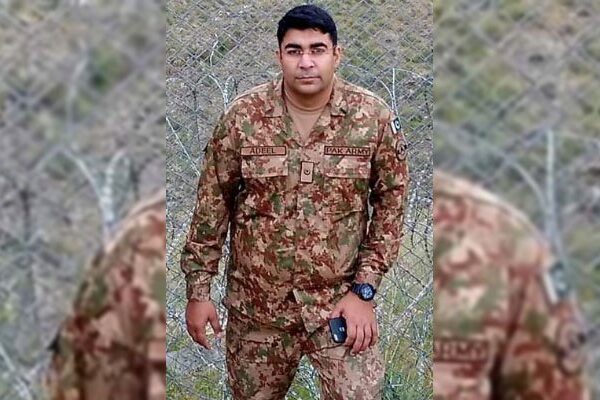 شہید میجر عدیل نے شہید کی بیوہ سے شادی کی، دو جڑواں بیٹیاں بھی ہیں