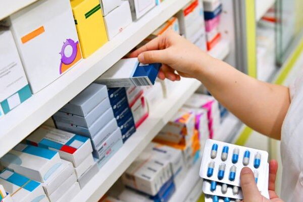 حکومت نے بھارت سے ادویات اور طبی آلات کی تجارت کی اجازت دیدی