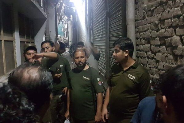 پنجاب پولیس کے شہریوں پر تشدد کے واقعات بڑھنے لگے، وہاڑی میں خاتون پر تشدد