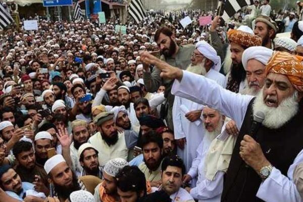 آزادی مارچ اور حکومتی ہتھکنڈے
