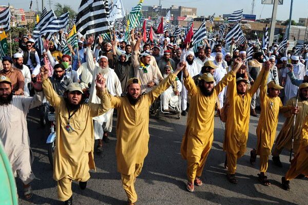 وفاقی حکومت نے جے یو آئی کے دھرنے سے متعلق حکمت عملی تیار کر لی