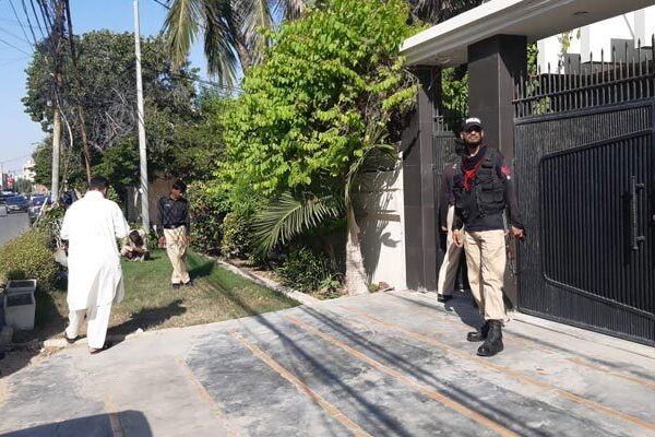 باپ بیٹے کا قتل: ملزمان نے آلہ قتل اور ہاتھ دھوئے، شواہد مٹانے کیلئے پونچھا لگایا