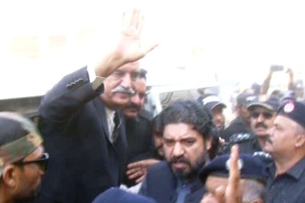 خورشید شاہ کے اکاؤنٹس سے کروڑوں روپے اور جائیداد بھی مل گئی
