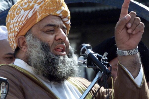ناموسِ رسالت، آزادی، یا مہنگائی مارچ