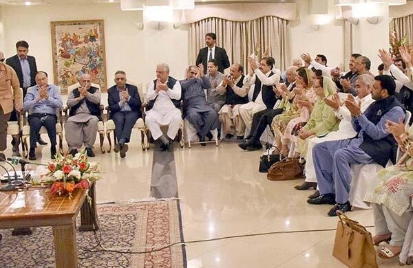 (ن) لیگ میں جاسوس کی موجودگی کا انکشاف