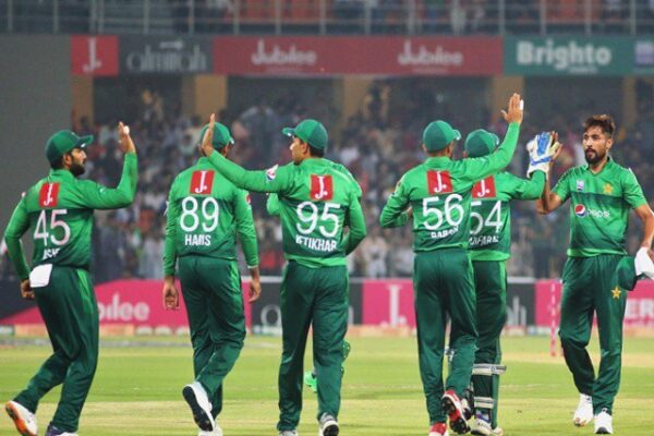 سری لنکا سے عبرتناک شکست کے باجود پاکستان کی پہلی پوزیشن برقرار