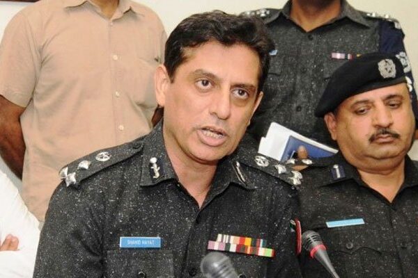 دو مرتبہ موت کے منہ سے بچ نکلے والے شاہد حیات کے کیریئر پر ایک نظر