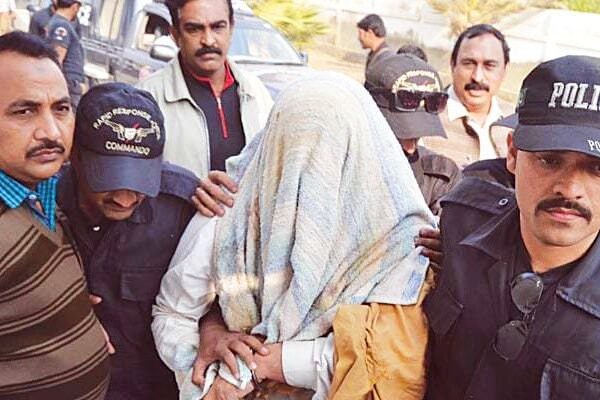 100 افراد کے قاتل نے بانی ایم کیو ایم کو حالات کا ذمہ دار ٹھہرا دیا