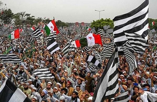 آزادی مارچ کا 11 واں روز، شرکاء بدستور ایچ نائن گراؤنڈ میں موجود