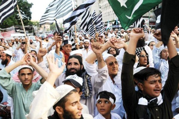 جے یو آئی کا شاہدرہ جی ٹی روڈ پر دھرنا، ایک سائیڈ بند