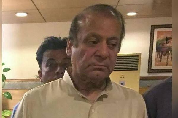 نواز شریف کی طبیعت میں بہتری کے آثار نظر نہیں آ رہے: حسین نواز
