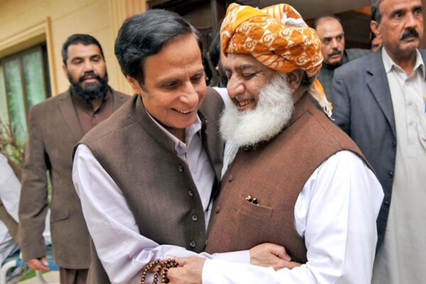 ایک ’انڈر اسٹینڈنگ‘ ہوئی، مولانا کو ہم نے جو دے کر بھیجا وہ ’امانت‘ ہے: پرویز الہی