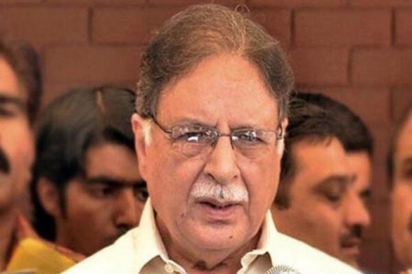 عدالت نے نواز شریف کو باہر جانے کی سہولت دی: پرویز رشید