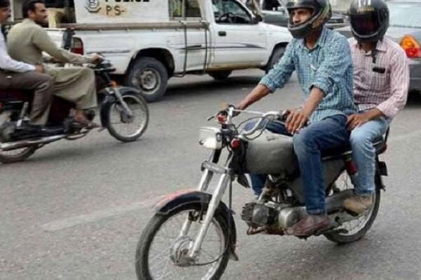کراچی میں دفعہ 144 نافذ، ڈبل سواری پر بھی پابندی