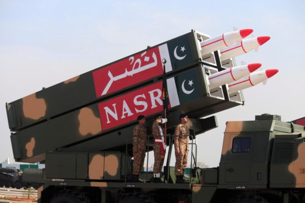 پاکستان کا دفاع نا قابل تسخیر