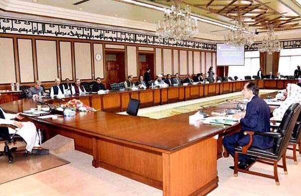 رانا ثناء کیس: ثبوت سامنے نہ آنے پر کابینہ بھی پریشان