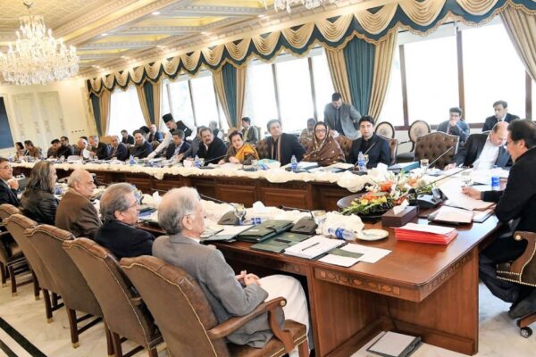وفاقی کابینہ نے آرمی ایکٹ میں ترمیم کی منظوری دیدی