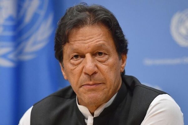 عمران خان نے پاکستان کو جدید معیشت سے لنگر خانہ معیشت میں بدل دیا