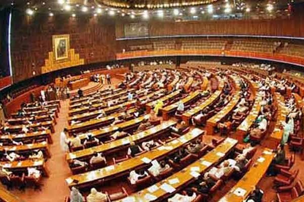 قائمہ کمیٹی برائے دفاع نے آرمی ایکٹ ترمیمی بل کی منظوری دے دی