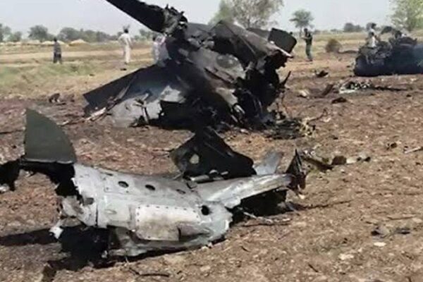 پاک فضائیہ کا تربیتی طیارہ گر کر تباہ، 2 پائلٹ شہید