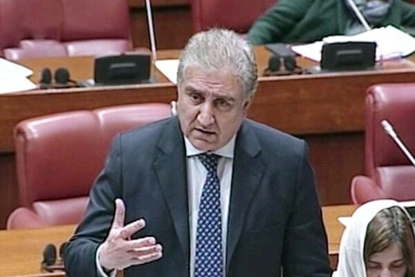 ’ایک طرف پڑوسی، دوسری طرف پاکستانیوں کے مفادات، علاقائی تنازع کا فریق نہیں بنیں گے‘