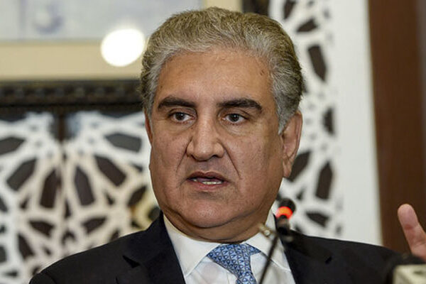 امریکا اور ایران کے درمیان ثالثی کا کردار ادا نہیں کر رہے: وزیر خارجہ