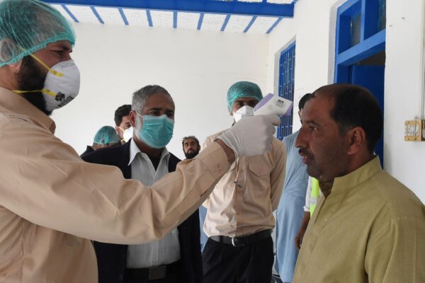 افغانستان میں کورونا وائرس: پاکستان نے سرحد پر حفاظتی انتظامات کر لیے