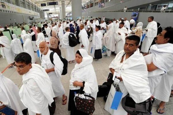 حکومت کا سرکاری حج اسکیم میں ارکان پارلیمنٹ کا کوٹہ بحال کرنے کا فیصلہ