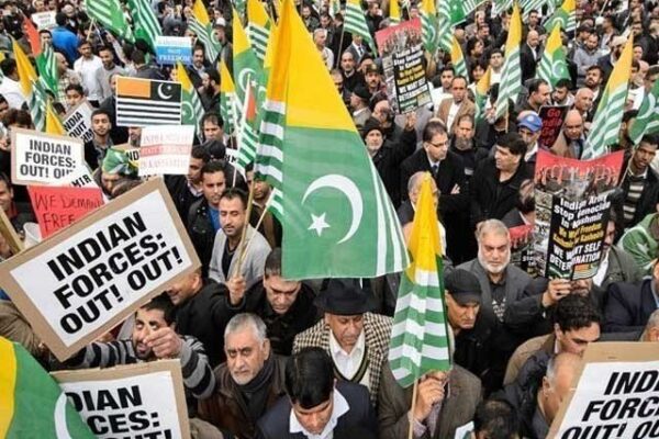دنیا کہ منصفو، سلامتی کے ضامنو