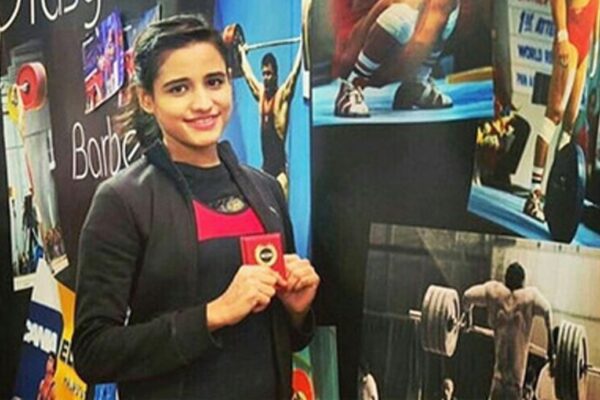 پاکستانی ویٹ لفٹر رابعہ شہزاد نے گلاسگو اوپن میں سونے کا تمغہ اپنے نام کر لیا