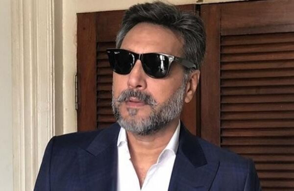 وزیراعظم کا کاروبار نہیں اور چاہتے ہیں کسی اور کا بھی نہ ہو، عدنان صدیقی