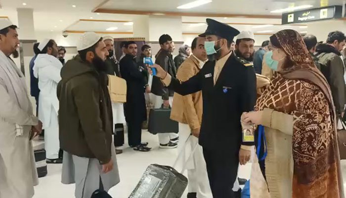 Coronavirus Checking at Airport