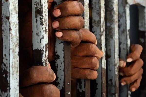کرونا وائرس: قیدیوں سے حسن سلوک
