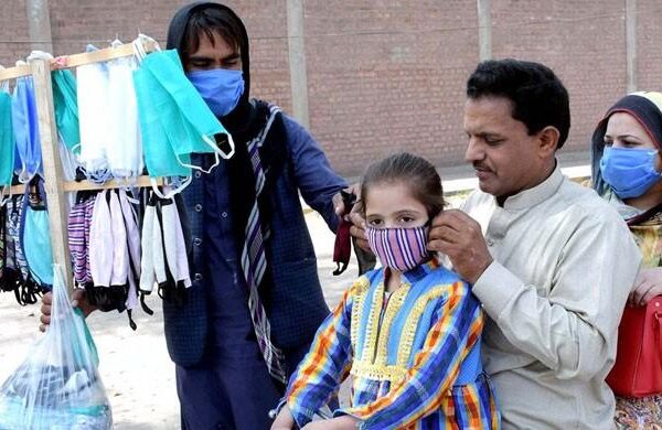 ملک میں کورونا سے ہلاکتیں 327 اور مجموعی کیسز 14885 ہوگئے