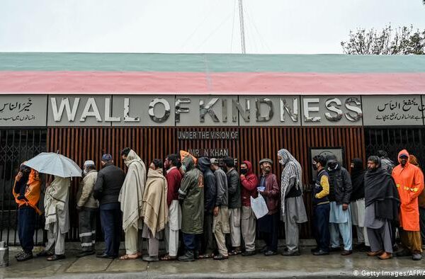 کورونا، سوا کروڑ پاکستانی بيروزگار ہو سکتے ہیں