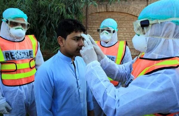 ملک میں کورونا سے مزید 2 اموات، ہلاکتیں 54 ہو گئیں، مجموعی کیسز 3864 تک جا پہنچے