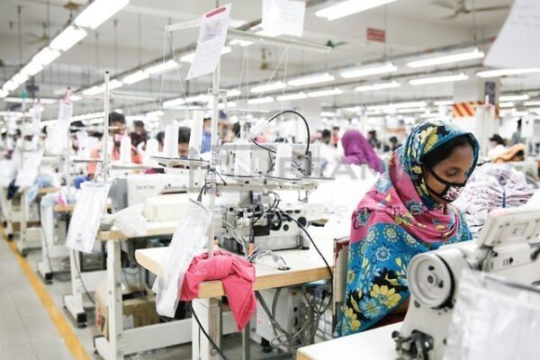 سندھ میں 17 برآمدی فیکٹریوں کو کام شروع کرنے کی اجازت