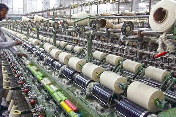 پنجاب میں انڈسٹریل یونٹس کو محدود عملے اور احتیاطی تدابیر کیساتھ کام کی اجازت
