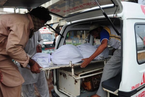 کراچی: کورونا سے مرنے والی خاتون سے وائرس بیٹے میں منتقل