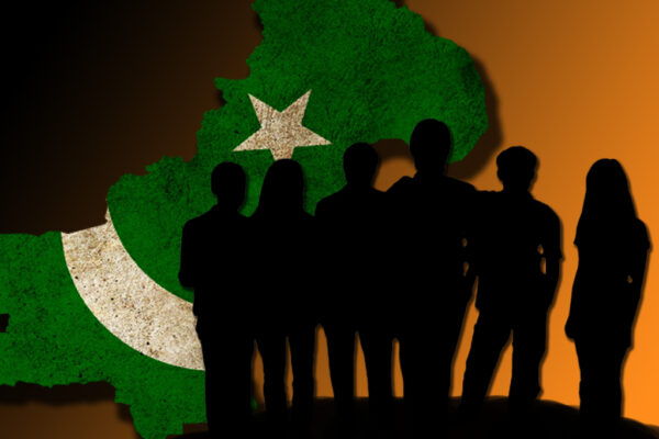 آؤ ہمارے ساتھ چلو