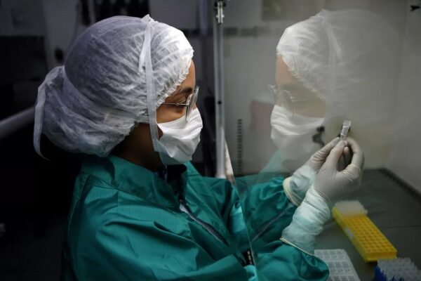 سائنسدانوں نے کورونا وائرس کی صلاحیت ختم کرنے والی اینٹی باڈیز کی نشاندہی کر لی