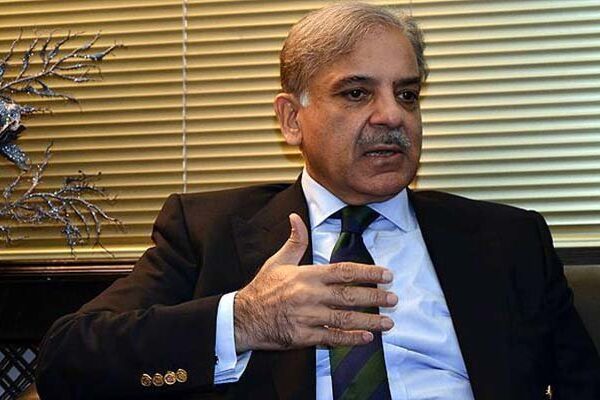 دو نامور صحافی مجھے اگلا وزیراعظم بنانے کا پیغام لائے تھے: شہباز شریف